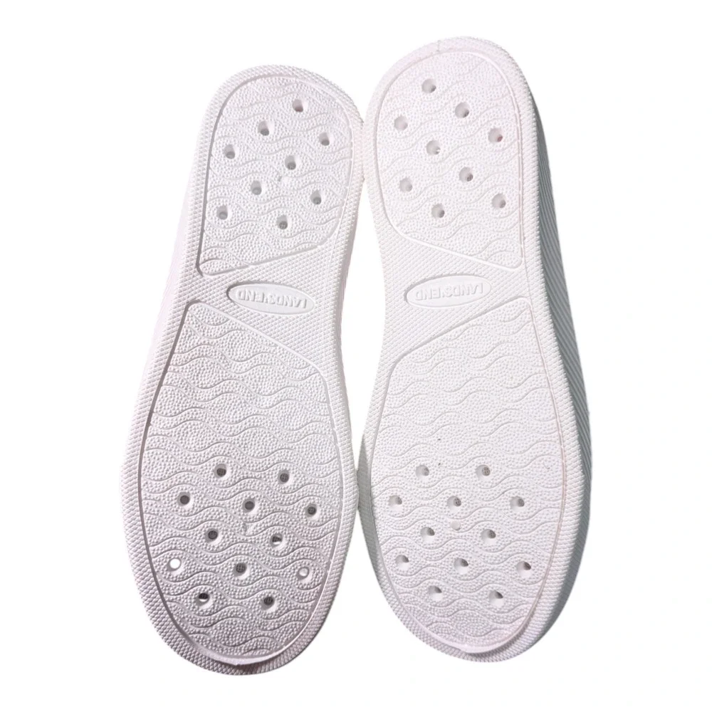 Lands End Water Shoes Youth Size 3M Brand New Tags